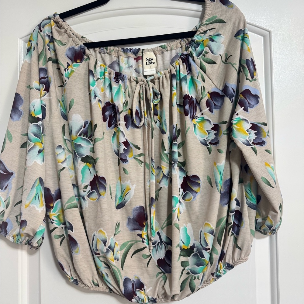 Sew in love Floral Top
